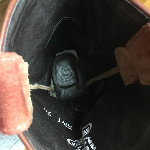 Sendra Suede Embroidered Western Cowboy Boots - Picture 12 of 16